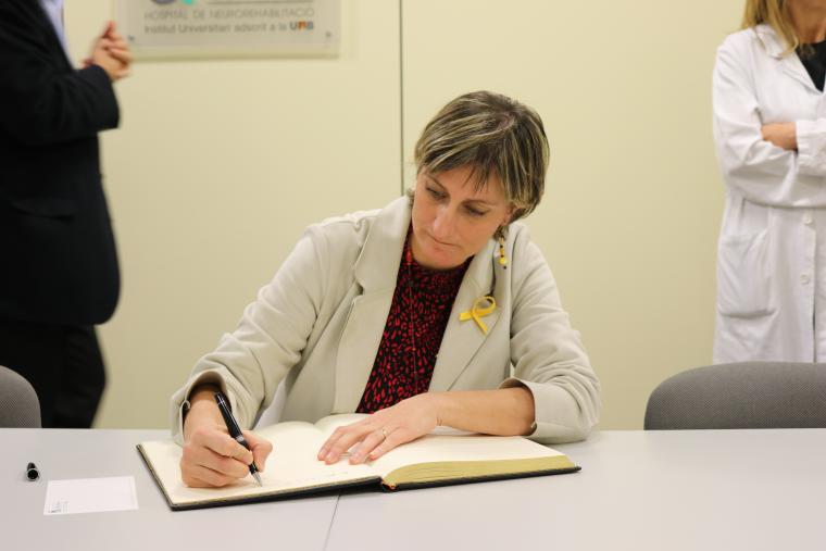 La consejera de Salud, Sra. Alba Vergés, visita el hospital de neurorrehabilitación Institut Guttmann