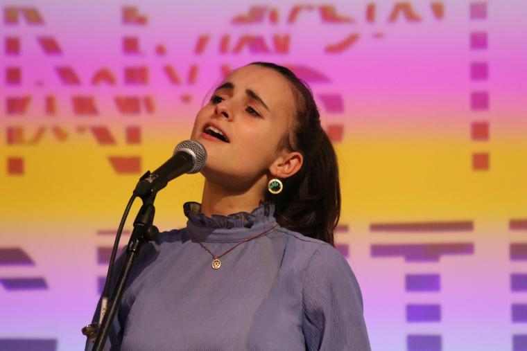 Andrea Motis. Emotivo acto de celebración del 55 aniversario del Institut Guttmann