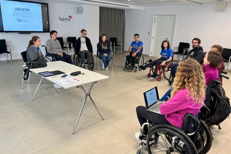 sesión de formación sobre vida independiente