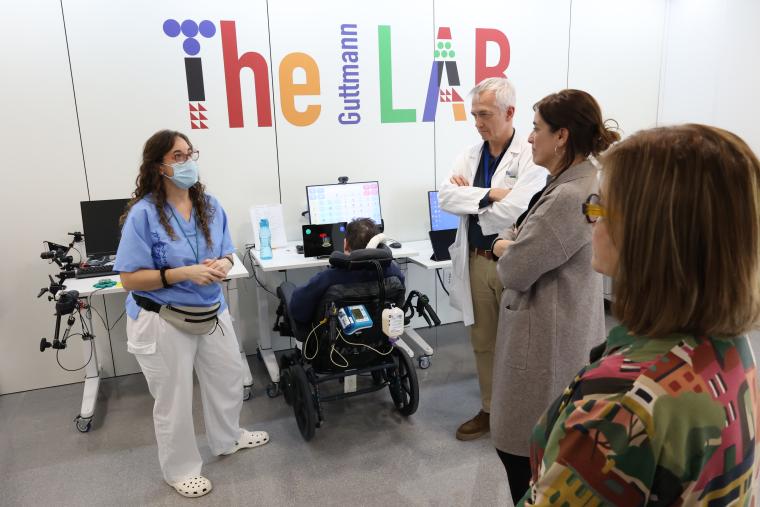 Visita de la Hble. Sra. Núria Montserrat 'consellera' de Investigación y Universidades