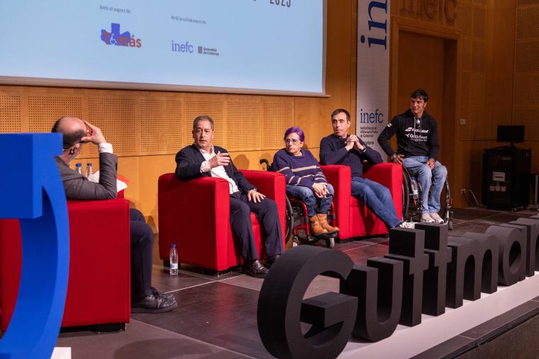 L’Institut Guttmann reuneix més de 350 persones en una emotiva presentació del llibre sobre la seva història esportiva al llarg de 60 anys