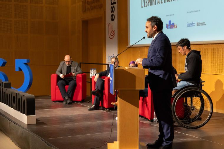 L’Institut Guttmann reuneix més de 350 persones en una emotiva presentació del llibre sobre la seva història esportiva al llarg de 60 anys