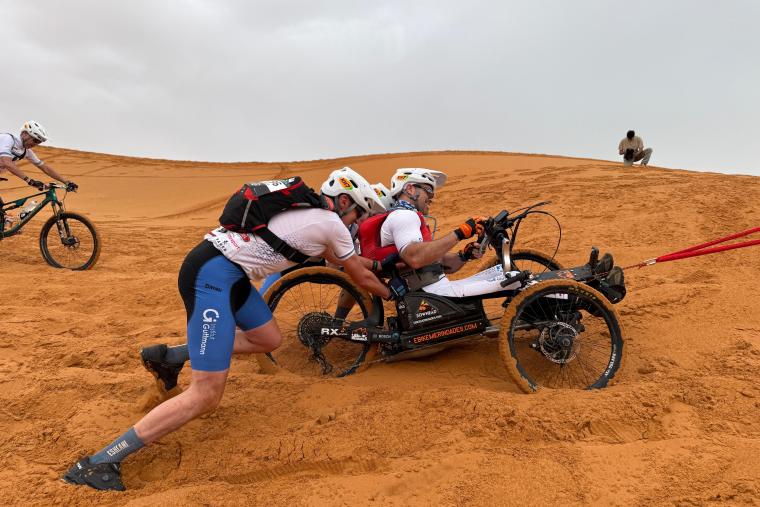 Team Guttmann advances in the Skoda Titan Desert Morocco.