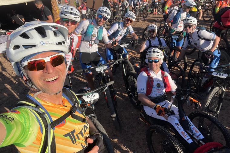 L´equip Institut Guttmann fa història i aconsegueix finalitzar la Titan Desert