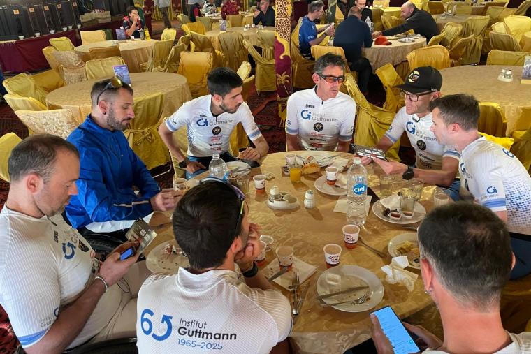 L´equip Institut Guttmann fa història i aconsegueix finalitzar la Titan Desert