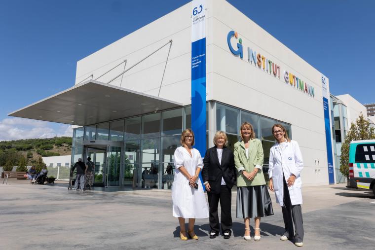La presidenta de la Diputació de Barcelona, ​​Lluïsa Moret, visita el Institut Guttmann