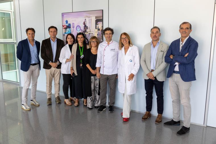 El chef Pepe Rodríguez de Masterchef visita el Institut Guttmann y prepara un menú degustación en el marco del 60 aniversario