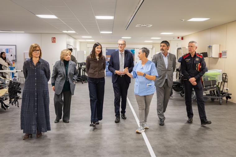 Presentación del Calendario Solidario 2026 de los Mossos d'Esquadra en beneficio del Institut Guttmann