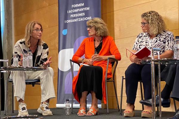 La Dra. Bernabeu participa en una Jornada sobre repuesto generacional y mujeres en la atención sanitaria