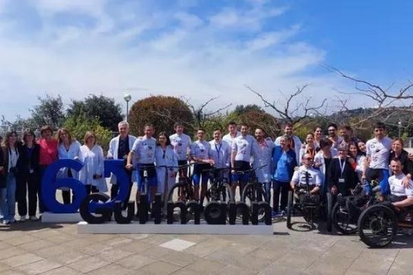 Un equip format per pacients i professionals de l'Institut Guttmann s'enfronta al gran repte de la Titan Desert 