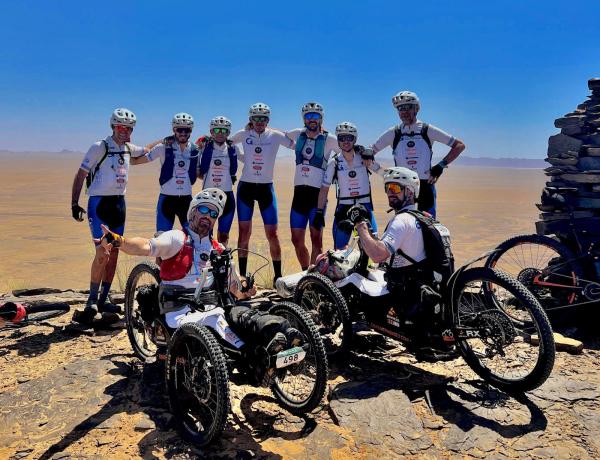 The Institut Guttmann team makes history and completes the Titan Desert.