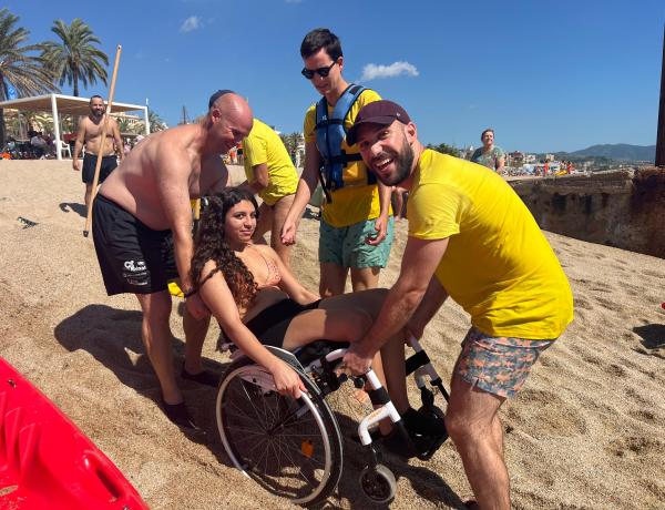 “The Gym on the Beach”, rehabilitation and inclusion on the beach of Badalona