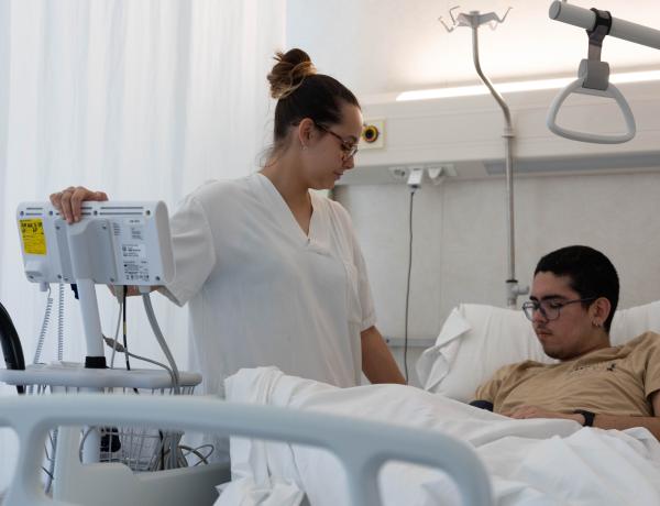 Com prevenir lesions de la pell relacionades amb la dependència