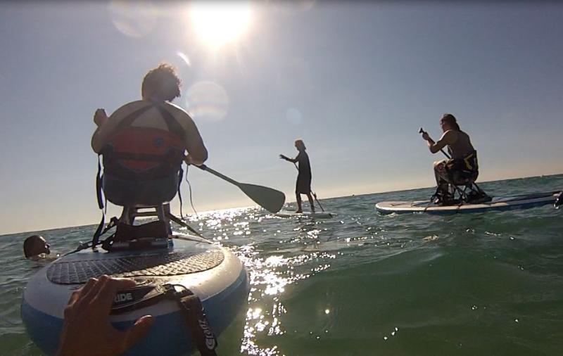 padel_surf_3.jpg Actividad de paddle surf adaptado en Cabrera de Mar