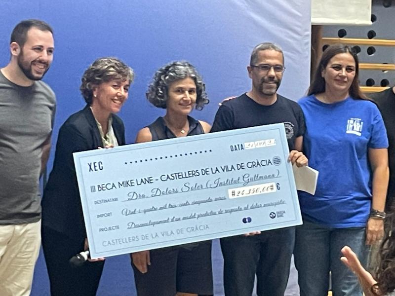 L’Institut Guttmann guanya la tercera beca Mike Lane dels Castellers de la Vila de Gràcia per a projectes de recerca en lesió medul·lar