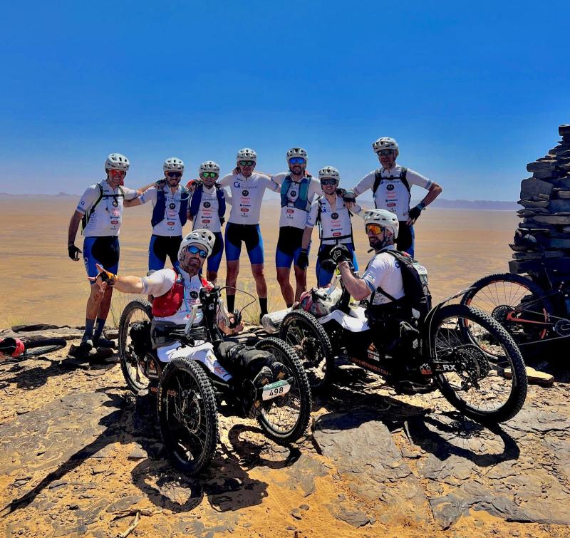 The Institut Guttmann team makes history and completes the Titan Desert.