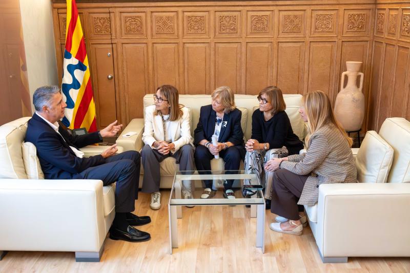 Recepción institucional en el Ayuntamiento de Badalona por el 60 aniversario del Institut Guttmann