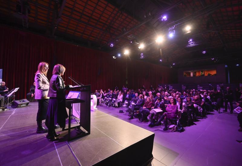 35 personalitats reivindiquen a El Born els drets de les persones amb discapacitat