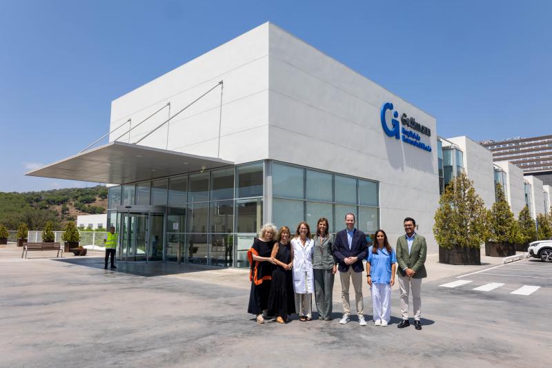 Carmen Fúnez i una delegació del Partit Popular visiten el Guttmann Hospital de Neurorehabilitació